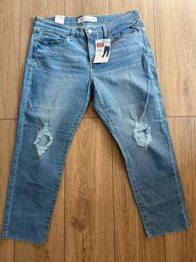 Signature by Levi Strauss Mid Rise Slim Boyfriend Jeans in Denim Blue